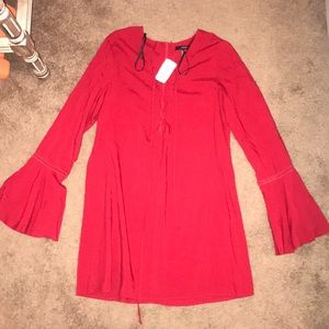 NEVER WORN longs sleeve red dress